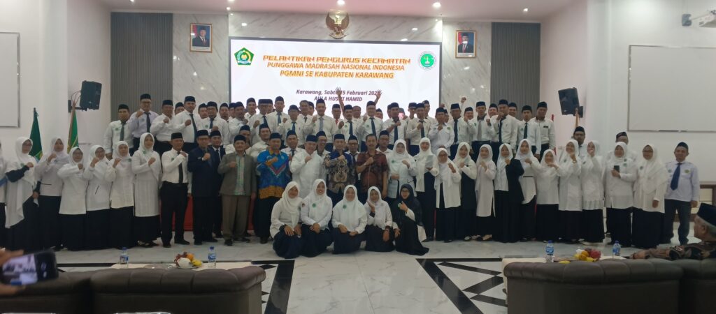 Pelantikan 30 Pengurus PGMNI Kecamatan Kabupaten Karawang, Dorong Kesejahteraan Guru Madrasah