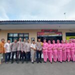 Kepedulian di Bulan Suci: Polsek Blanakan Gelar Pembagian Takjil Bersama Bhayangkari