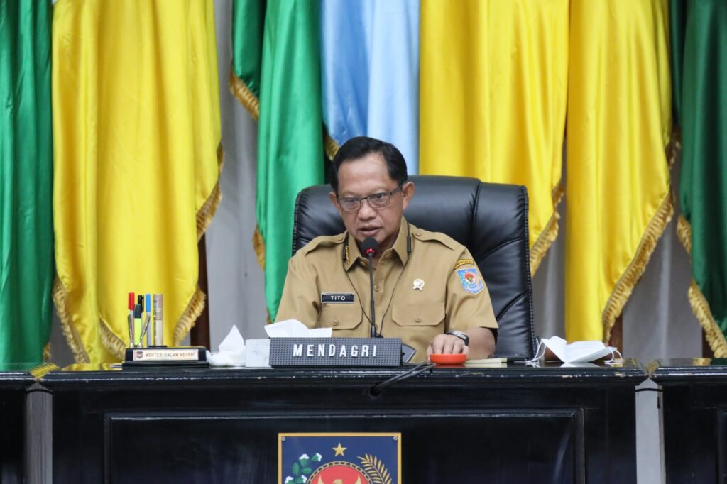 Antisipasi Cuaca Ekstrem, Mendagri Minta Pemda Lakukan Sejumlah Langkah