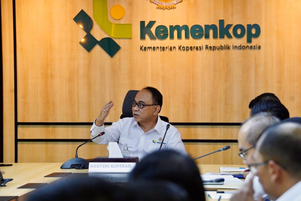 Kepala dan Perangkat Desa Siap Wujudkan Kopdes Merah Putih