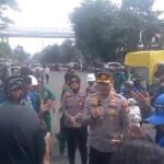 Kapolres Pelabuhan Makassar Pimpin Pengamanan Aksi Buruh dengan Humanis, Jaga Kamtibmas Ramadan 1446 H