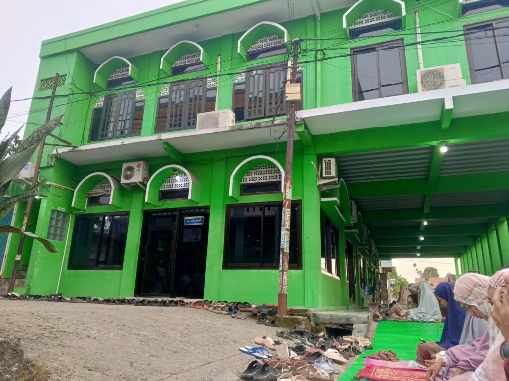 Shalat Idul Fitri 1446 H di Masjid Miftahul Jannah Berlangsung Khidmat