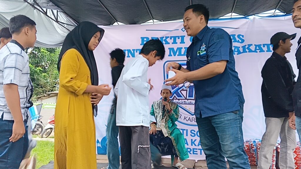 Santunan Anak Yatim dan Buka Puasa Bersama: XTC Ranting Walahar Gelar Kegiatan Sosial