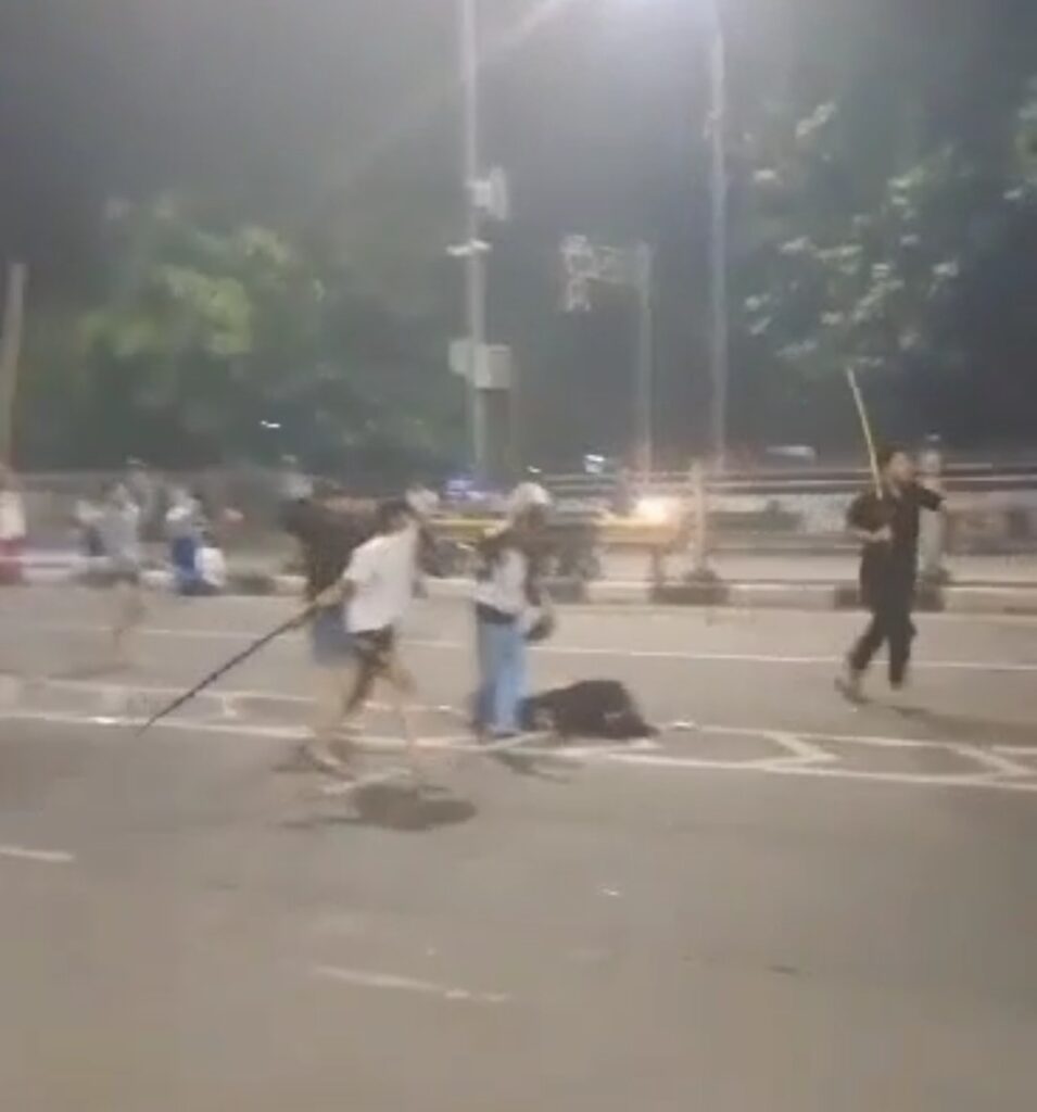 BREAKING NEWS: Tawuran Besar di Pasar Rebo Menelan 7 Korban Jiwa