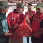 PDI Perjuangan Salurkan 1.500 Nasi Bungkus Setiap Hari untuk Korban Banjir di Kalang Ligar