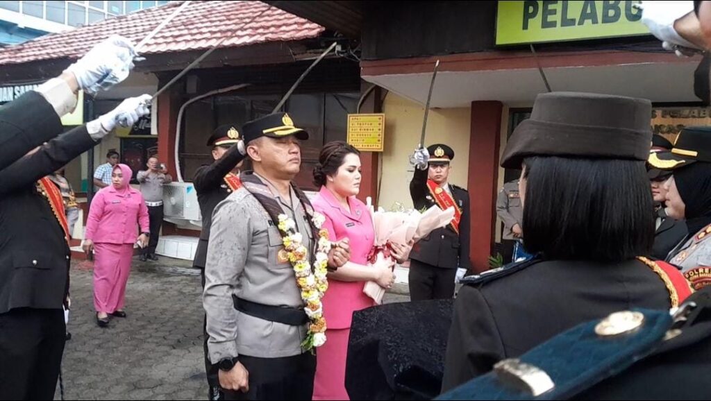 Lepas Sambut Kapolres Pelabuhan Makassar, AKP Rise Sandiyanti, S.H, S.I.K.M.Si