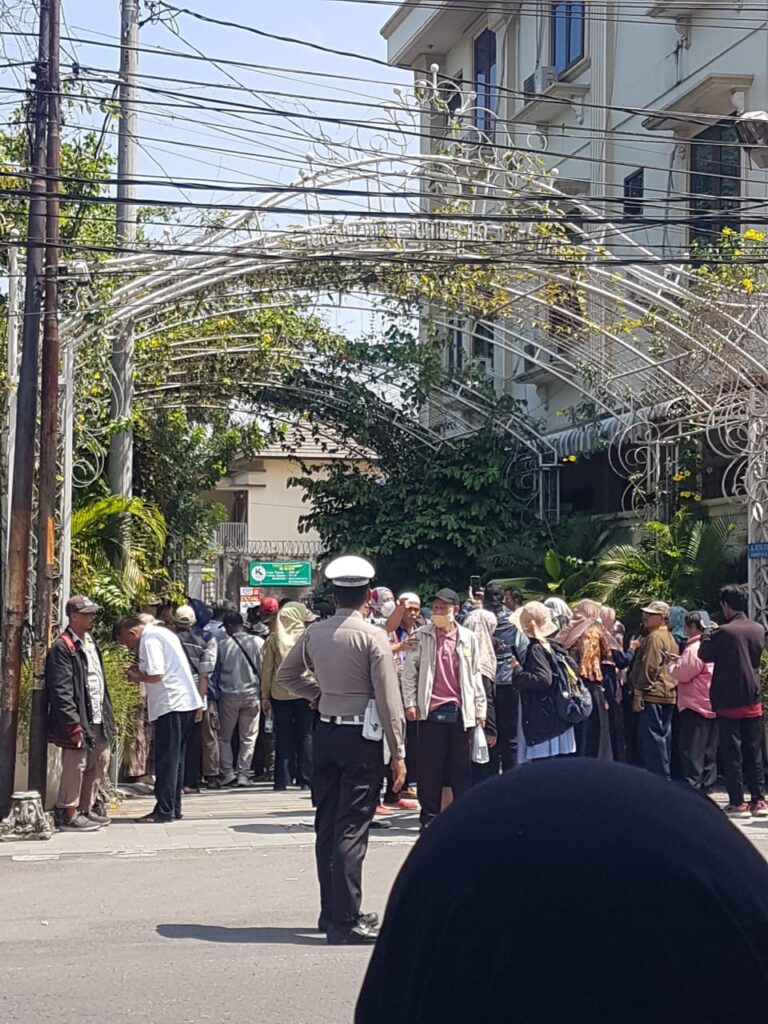 Perjuangan Yang Berbasis Spiritual Untuk Tetap Menjaga Nilai-nilai  Kemuliaan Manusia