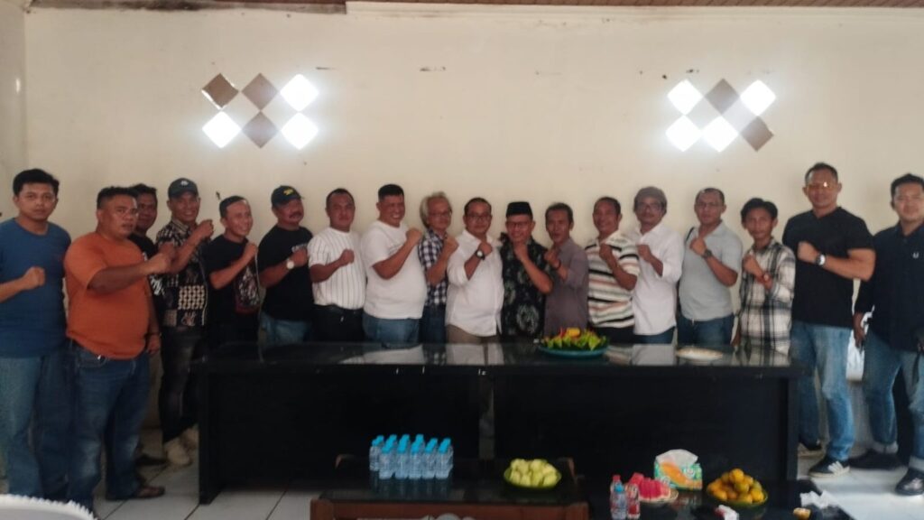 Yayat Hidayatullah Resmi Gantikan Deden Permana sebagai Ketua BPC GAPENSI Karawang