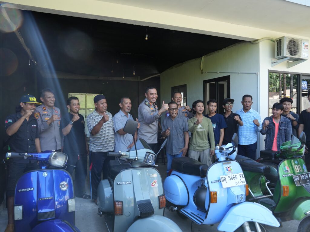 Kapolres Gowa Gandeng Komunitas Vespa, Bentuk Wadah Pecinta Skuter di Tingkat Kabupaten Gowa, Sulawesi Selatan