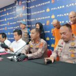 POLRES KARAWANG GELAR KONFERENSI PERS TERKAIT KASUS PENCURIAN KENDARAAN BERMOTOR DI TIGA LOKASI BERBEDA