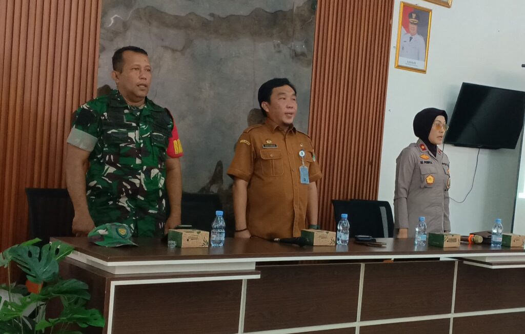 Sosialisasi Pembentukan Koperasi Merah Putih Warnai Rapat Minggon Kecamatan Telukjambe Timur