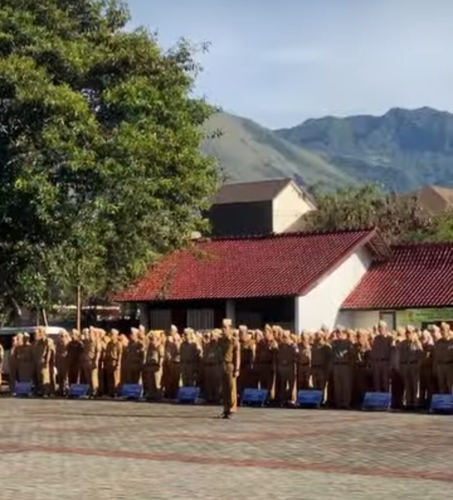 Usai Libur Idulfitri, Bupati Garut Pimpin Apel Perdana dan Tegaskan Pentingnya Disiplin ASN