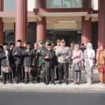 Dandim 0808 Bersama Forkopimda Kabupaten Blitar Hadiri Upacara Hardiknas 2025