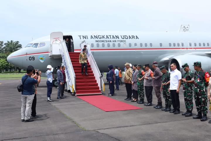 Wapres RI Gibran Rakabuming Raka Tiba di Medan, Disambut Pangdam I/BB dan Forkopimda Sumut