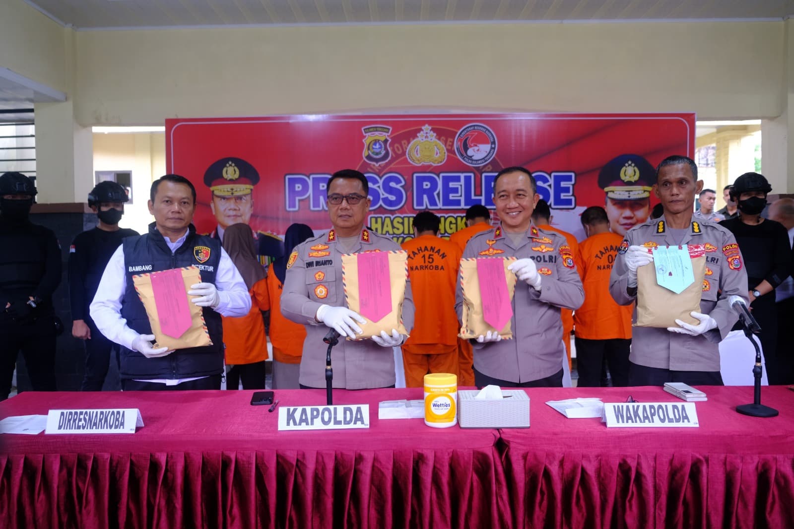 Dipimpin Irjen Dwi Irianto, Polda Sultra Musnahkan 11,3 Kg Shabu, Ungkap Dua Jaringan Narkoba Besar Lintas Provinsi dan Internasional