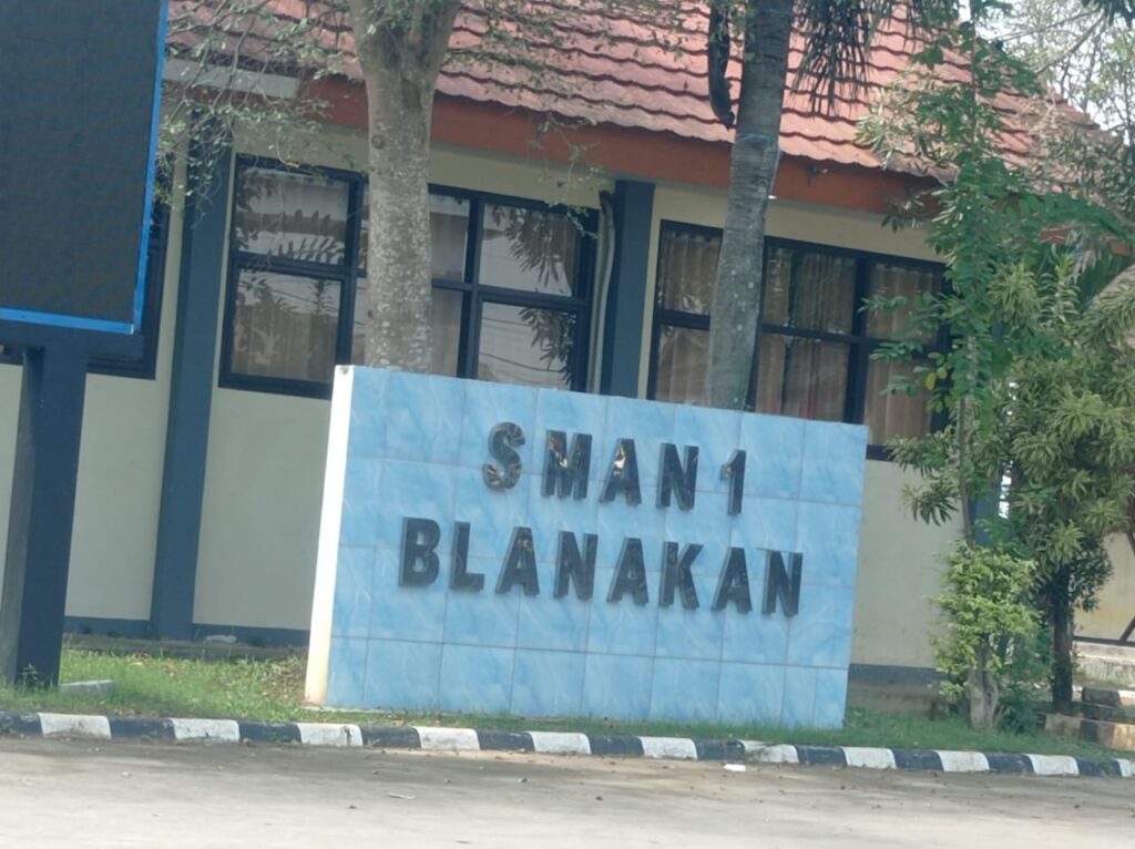 LSM ELANG MAS Berencana Laporkan Oknum Guru PNS Dan Kepala SMAN I Blanakan Kepada KASN