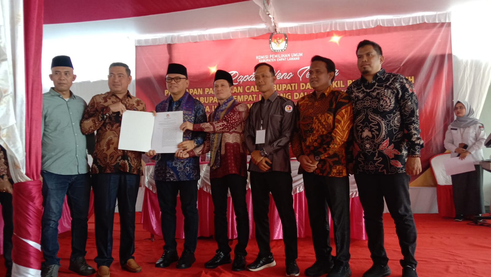 Rapat Pleno Terbuka KPUD Empat Lawang Tetapkan Bupati dan Wakil Bupati Terpilih Periode 2025–2030