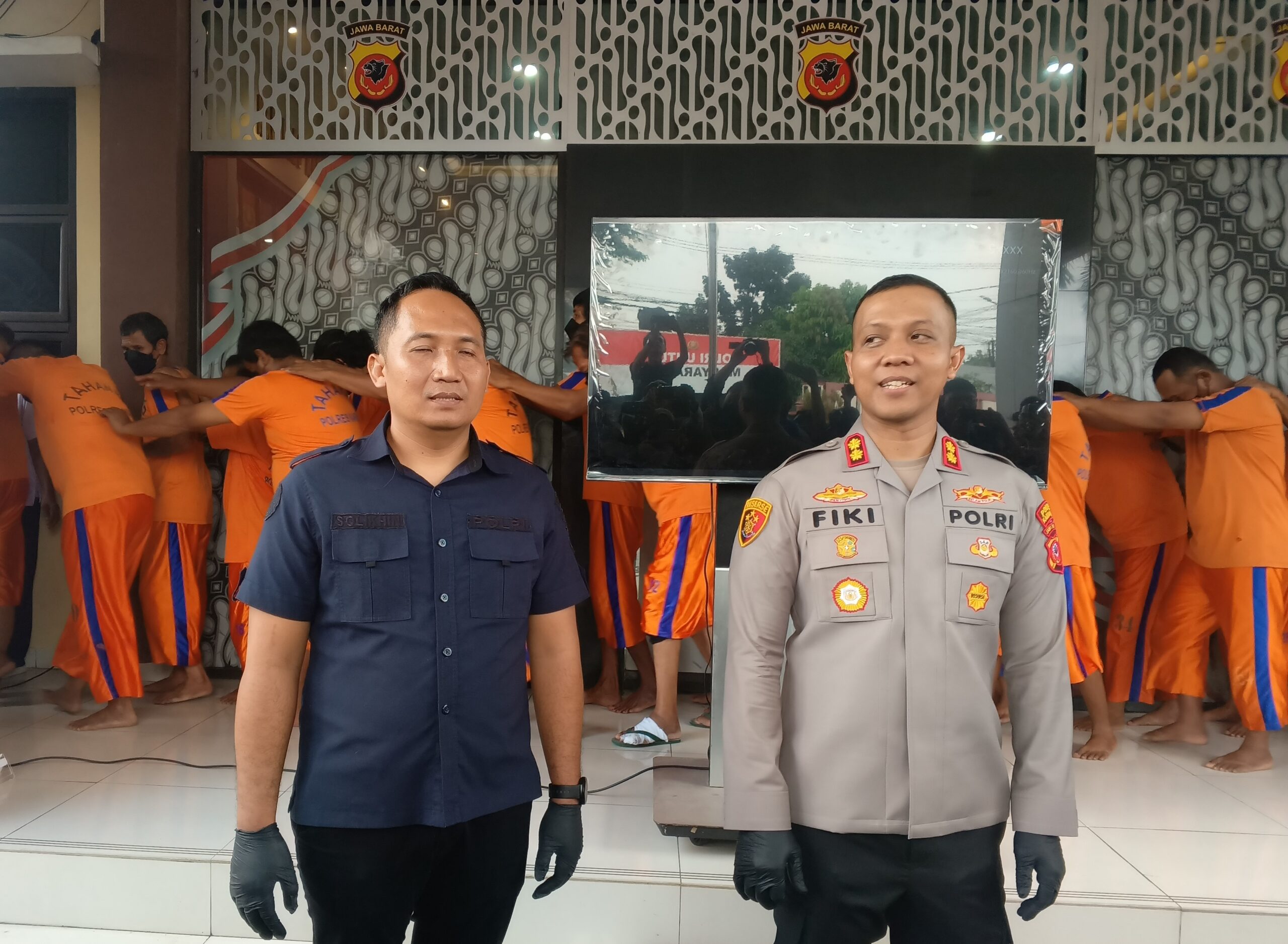 Kapolres Karawang Gelar Jumpa Pers, Ungkap Hasil Operasi Premanisme: 65 Pelaku Diamankan