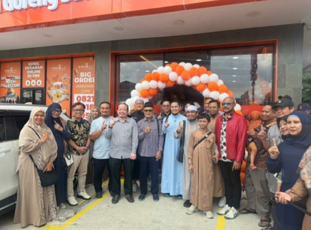 GRAND OPENING ALMAZ FRIED CHICKEN : LEZATNYA AYAM GORENG KHAS ARAB SAUDI.