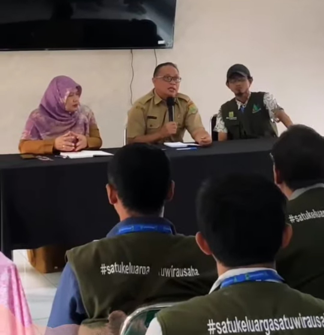 Evaluasi Kegiatan Mentorship 360: Kepala Dinas Koperasi dan UKM Karawang Berikan Arahan kepada 30 Pendamping