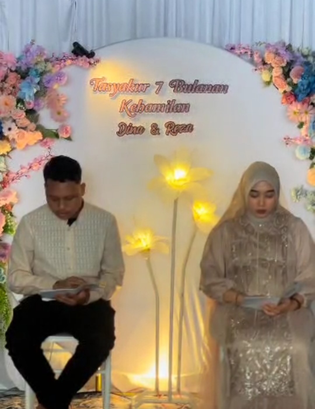 Syukuran 7 Bulan Kehamilan Reza dan Dina Digelar Khidmat di Kediaman Sri Rahayu Agustina