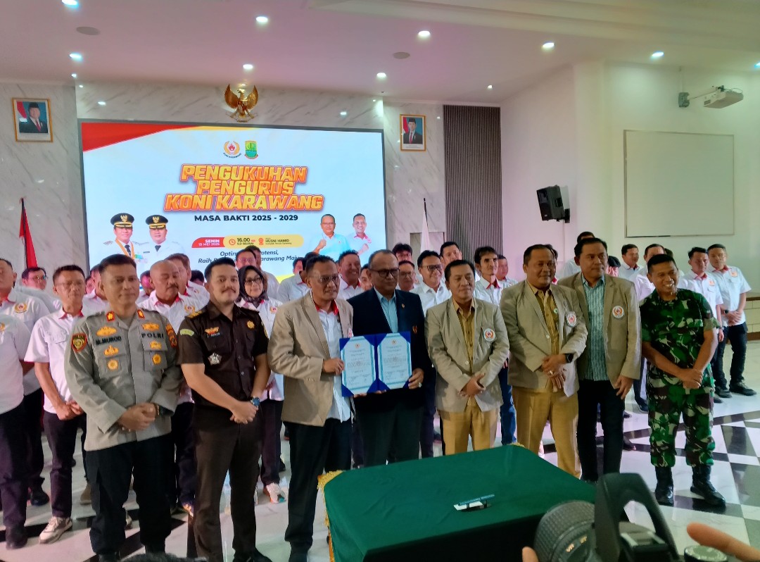 Bupati dan Wakil Bupati Hadiri Pengukuhan Pengurus KONI Karawang 2025-2029