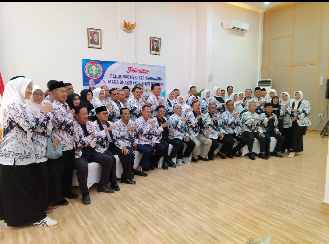 PELANTIKAN KOORDINATOR BIDANG PGRI KABUPATEN KARAWANG, PGRI SIAP PERJUANGKAN NASIB GURU HONORER