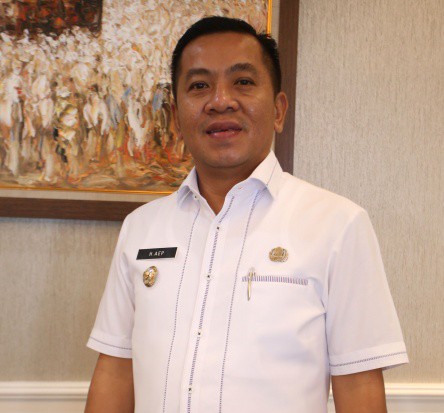 Bupati Karawang Terapkan Kebijakan Karakter Siswa Lewat Kegiatan Keagamaan dan Tradisional