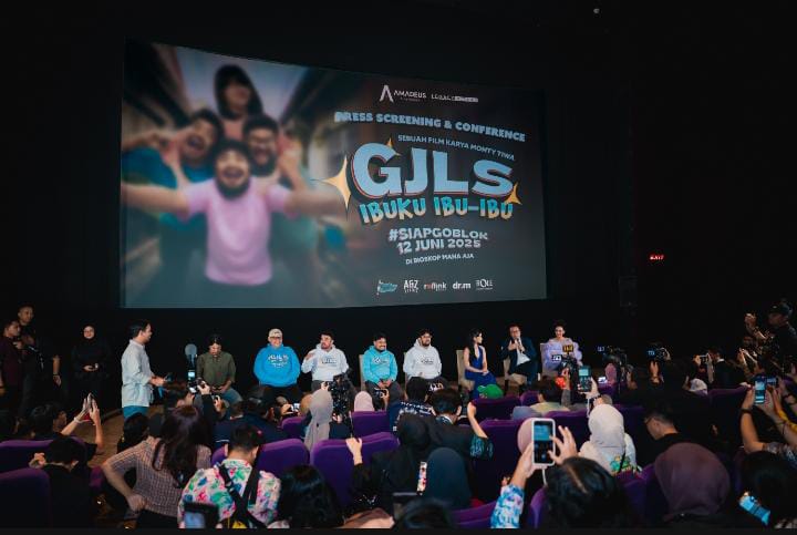 Film GJLS. Ibuku ibu ibu Gelar Gala Premiere Penuh Warna dan Absurd tapi Seru. Seseru filmnya. Tatang dibioskop 12 Juni 2025