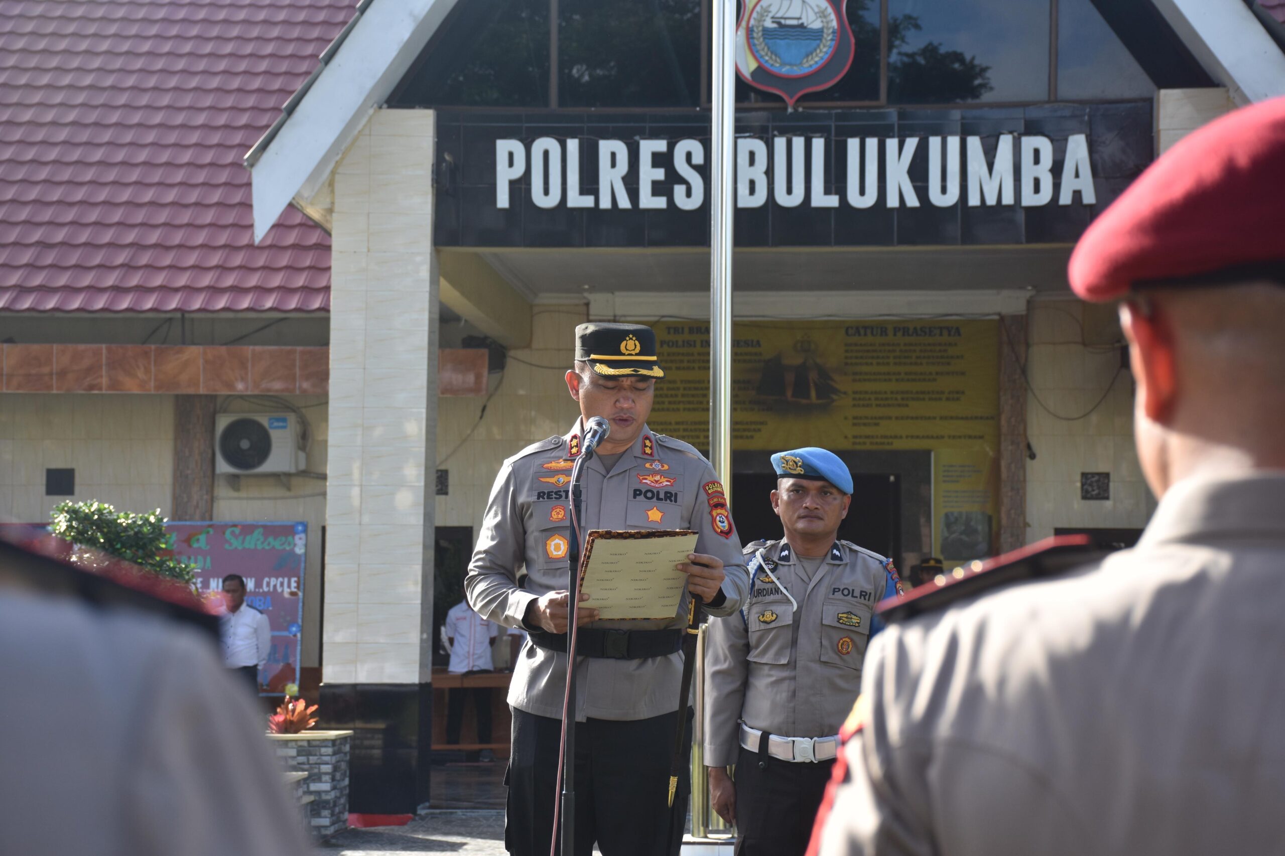 Kapolres Bulukumba Pimpin Upacara Sertijab Kabag, Kasat, dan Kapolsek
