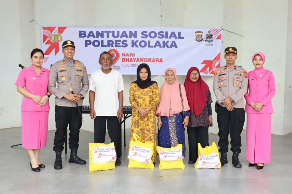 Bakti Sosial Polres Kolaka Warnai Peringatan HUT Bhayangkara Ke-79