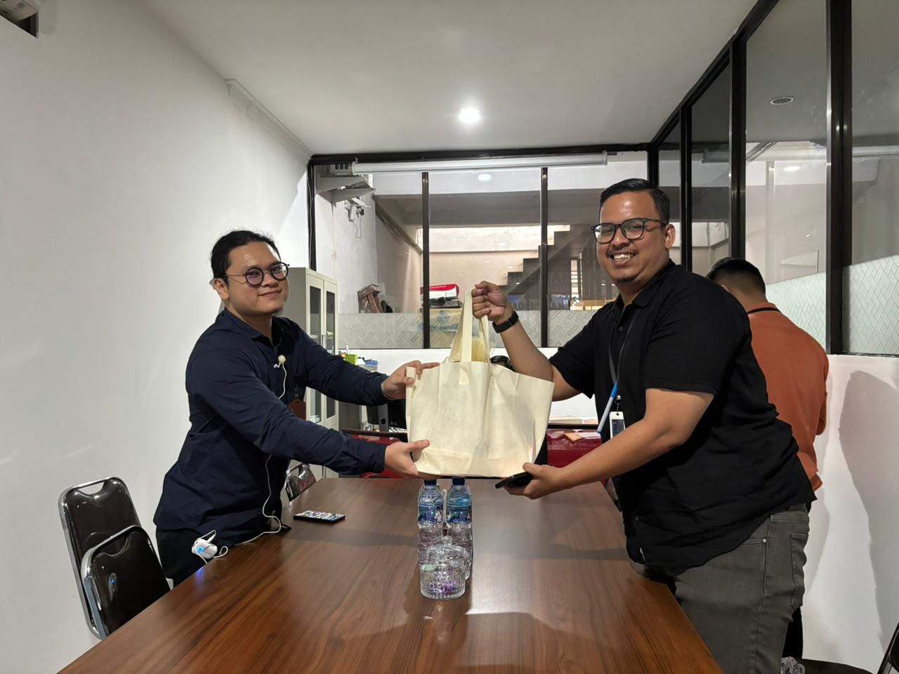 Telkom Dukung Digitalisasi PT Gadai Ogan Baru melalui Indibiz Ruko