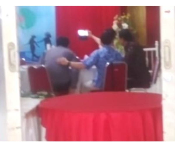 Mantan Legislator PKS, Ketua Komisi III DPRD Subang, dan Pengusaha Cirebon Makan Bareng Ngobrol Soal Proyek.