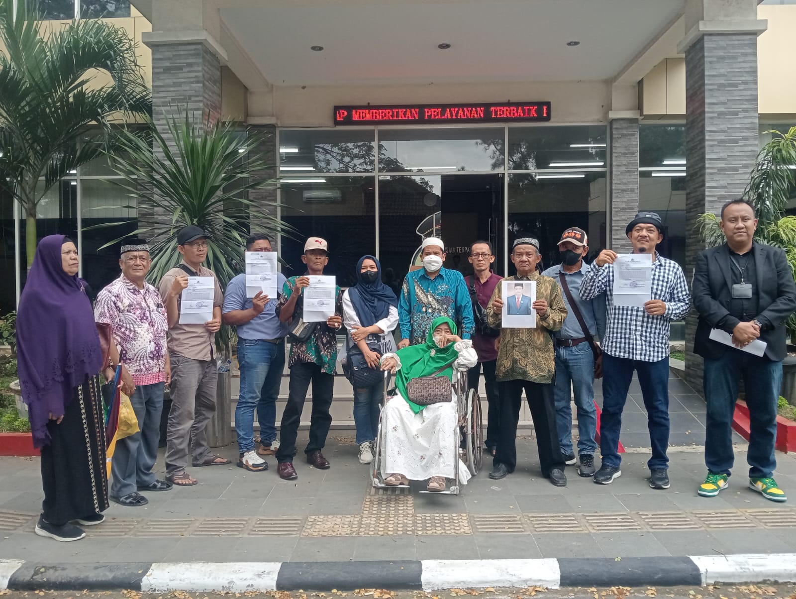 Dana Koperasi Pradesa Diduga Digelapkan Rp14 Miliar, Nasabah Tuntut Pertanggungjawaban Dedek Pradesa