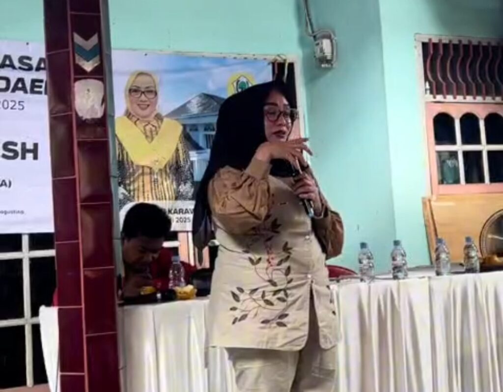 Sri Rahayu Gelar Sosialisasi Perda Pemberdayaan dan Perlindungan Perempuan di Karawang