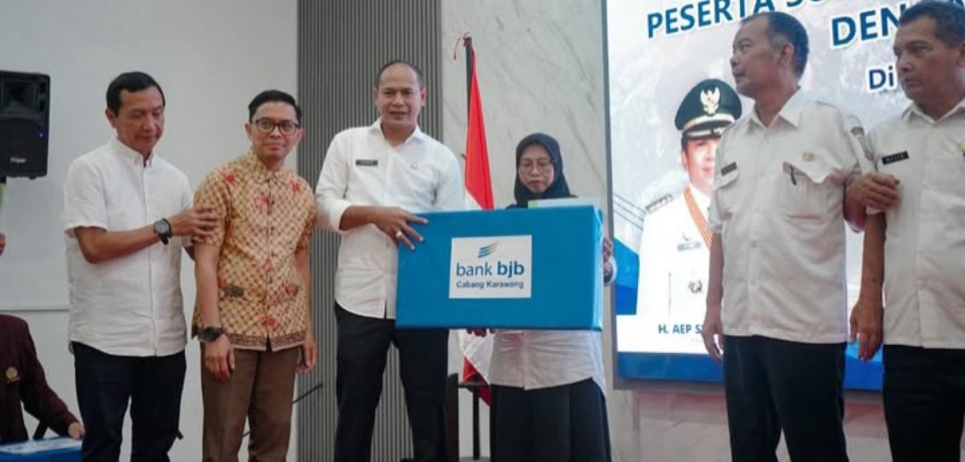 521 PPPK Formasi 2024 Terima SPK dari Pemkab Karawang