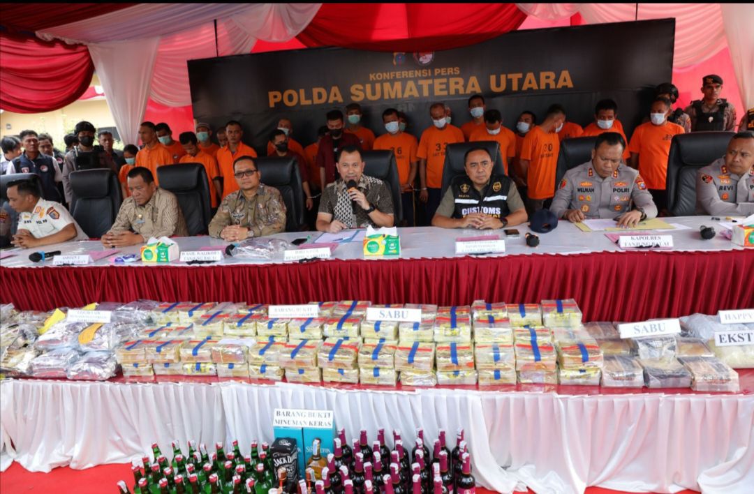 Gempuran Besar-Besaran! Polda Sumut Sita Ratusan Kilogram Sabu dan Puluhan Ribu Pil Ekstasi dalam Perang Melawan Narkoba