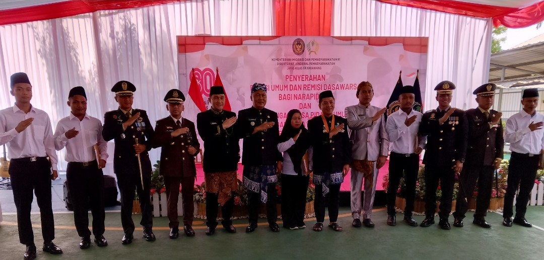 Lapas Kelas IIA Karawang Berikan Remisi Umum dan Remisi Dasawarsa bagi 1.885 Warga Binaan