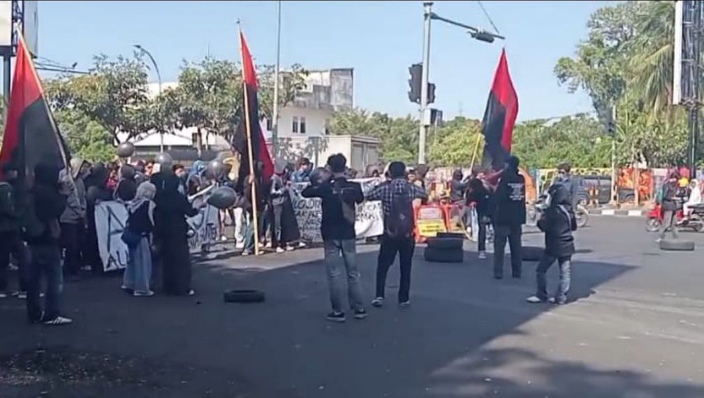 Aksi Unjuk Rasa Mahasiswa UINAM di Makassar Berlangsung Tertib
