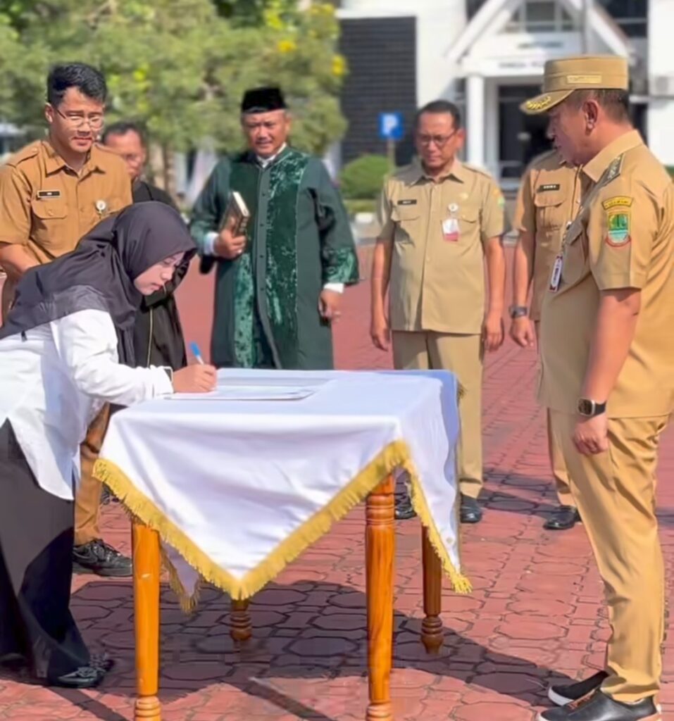 BKPSDM Karawang Lantik ASN, PPPK, dan Pejabat Fungsional Baru