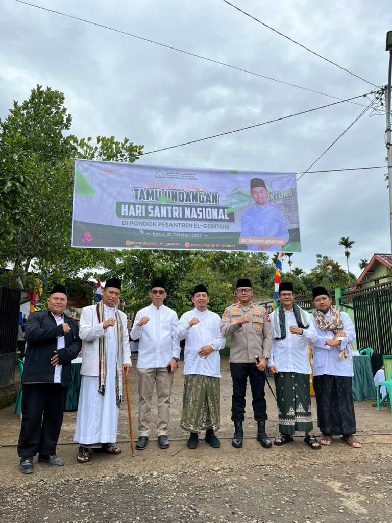 Kapolres Pagar Alam Hadiri Hari Santri di Ponpes Daarul Kutub El-Gontori, Wujudkan Silaturahmi dan Kepedulian Sosial