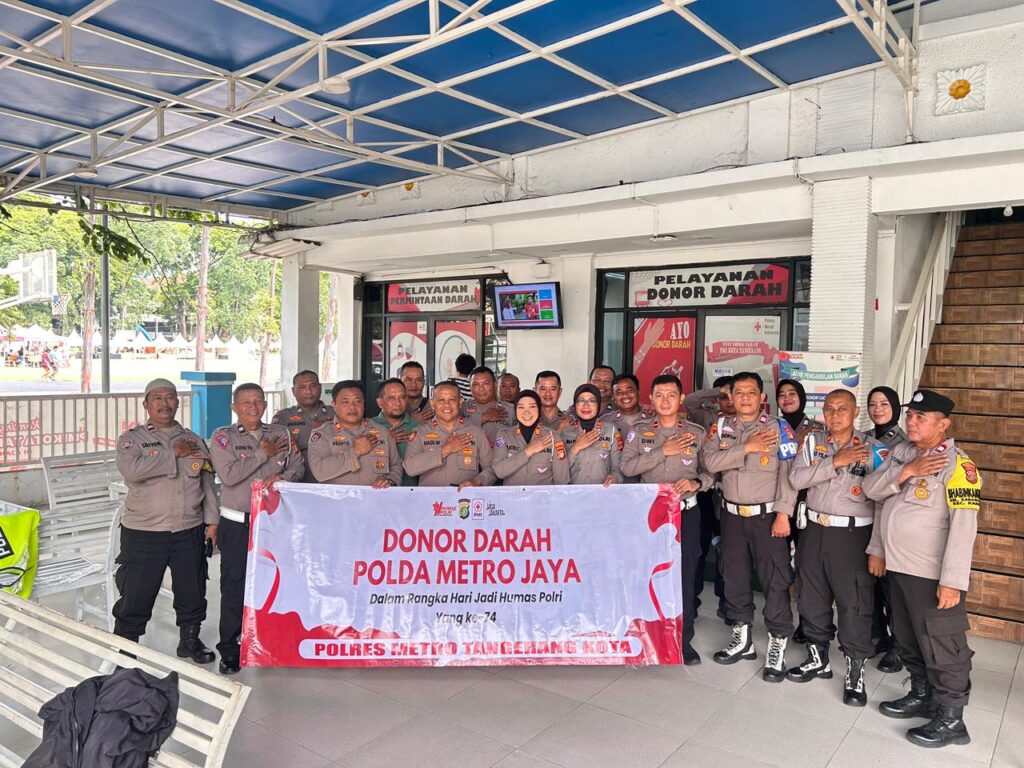 Rayakan Hari Jadi ke-74, Humas Polres Metro Tangerang Kota Tebar Kepedulian Lewat Donor Darah