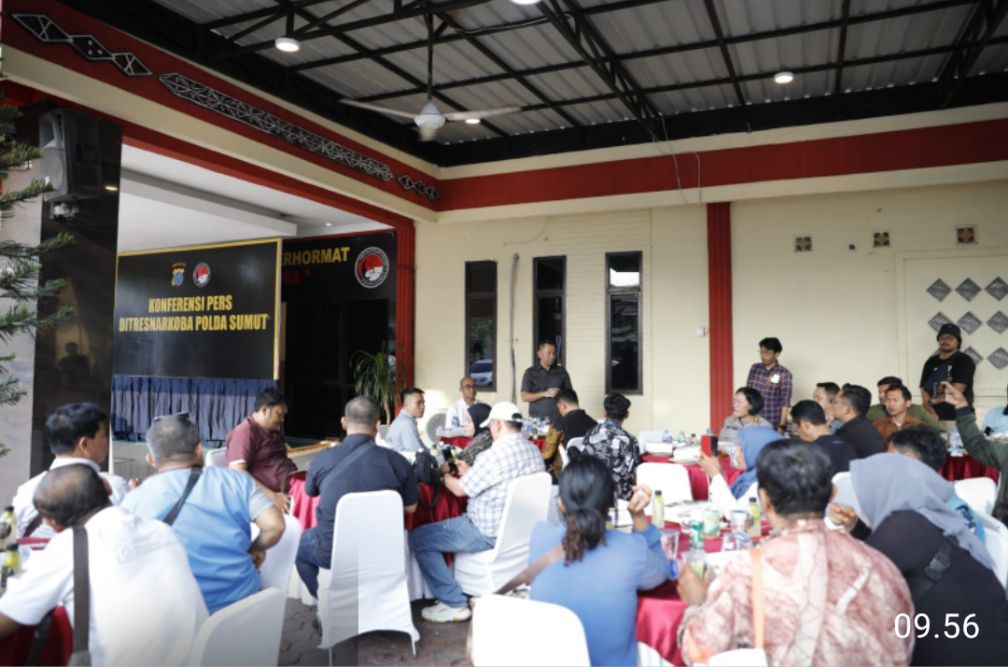 Silaturahmi Ditresnarkoba, Humas dan Wartawan Makan Bersama