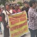 FRONT PERLAWANAN RAKYAT LAPORKAN DUGAAN KORUPSI DANA HIBAH BAWASLU OKU