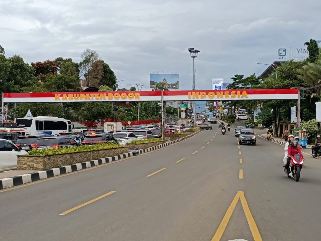 Dewan Pakar DPP LSM ELANG MAS Prof Dr Sutan Nasomal, SH.MH Klaim, Warga Bopunjur Butuh Presiden Prabowo Wujudkan Segerakan Pembangunan Toll Lintas Selatan Ciawi _ Cipanas Cianjur!!!