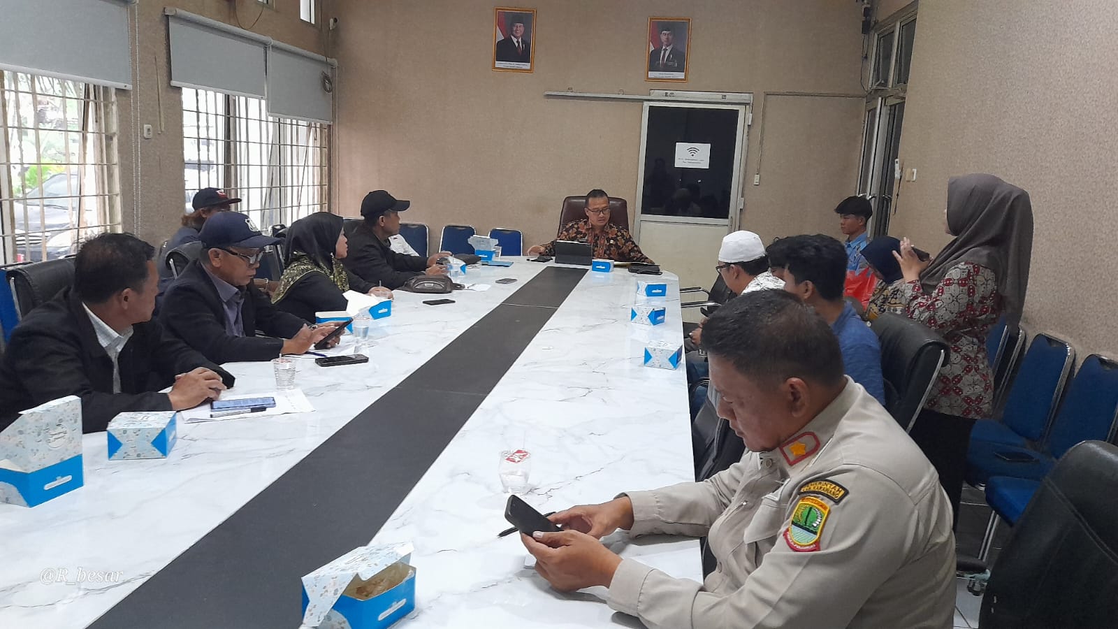 Terbongkar! Puluhan SPBU di Karawang Beroperasi Tanpa Izin DMJ, PUPR Absen dari Audiensi Ada Apa???