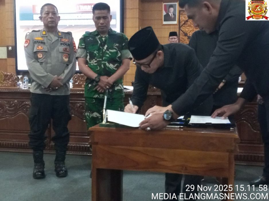 Rapat Paripurna ke-XLVIII DPRD OKU Sahkan KUA-PPAS APBD 2026