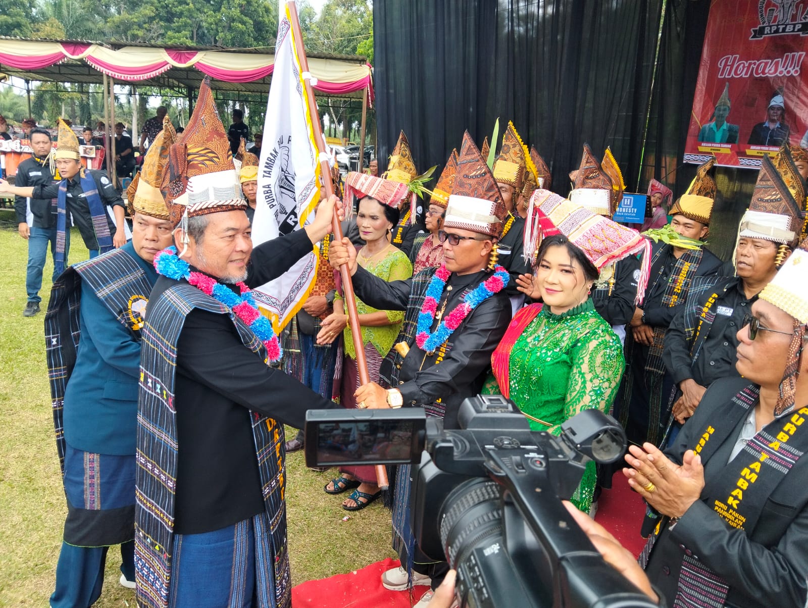 Wariskan Semangat Leluhur, Jalan Tuan Ghaib Purba Tambak Resmi Diresmikan di Silou Kahean Simalungun
