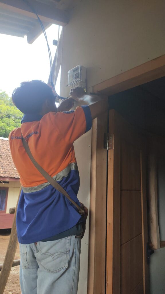 Diduga Oknum PLN UPT Malingping Abaikan Pemasangan KWH Elektrik Blokir Nomor Pelanggan Lsm Harimau Tuntut Pertanggung Jawaban