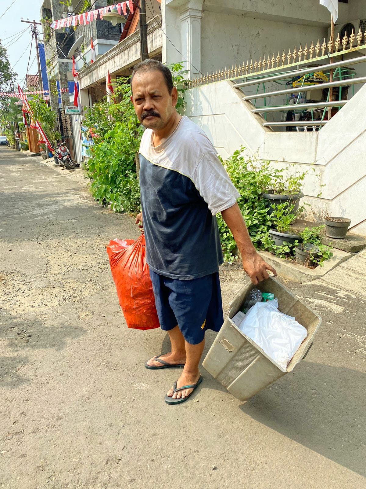 Banjir Sumatra dan Mega Skandal Morowali: Puncak Distorsi Tata Kelola Negara, dr. Ali Mahsun ATMO, M.Biomed.: “Di Jepang, Pejabat Terkait Mundur”